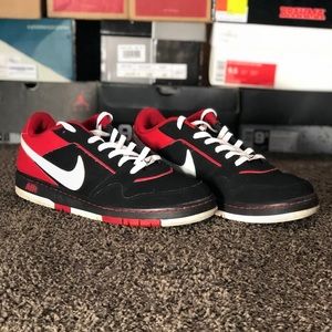 Fire Red Nike Prestige 3 Men’s Size 11.5 Sneakers